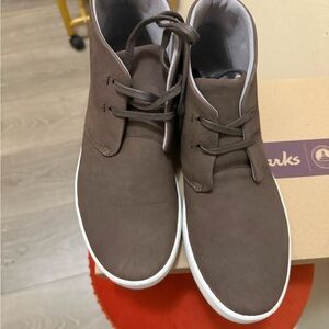 Clarks Women’s Brown Casual Shoes